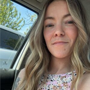 Meet your Posher, Robyn